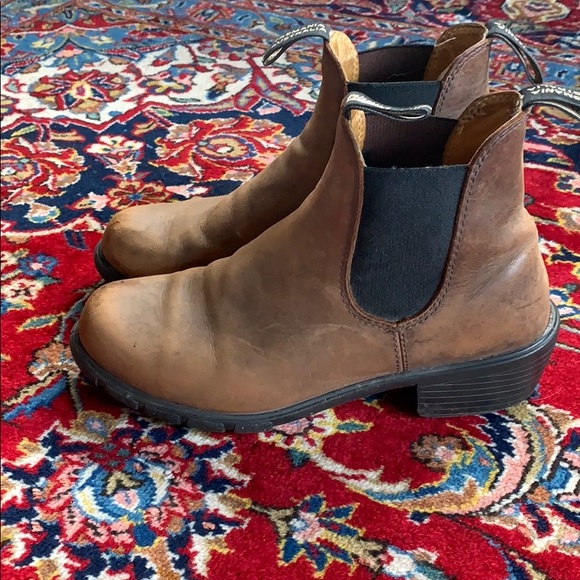 blundstones poshmark